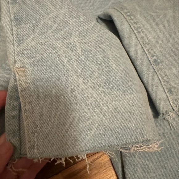 Kenzie Jeans Ultimate High Rise Skinny Jeans. Light wash with tropical pattern. - Picture 3 of 6
